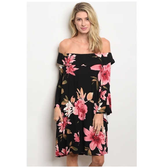 BTS Dresses & Skirts - REDUCED💰 Black Floral Off-The-Shoulder Dress